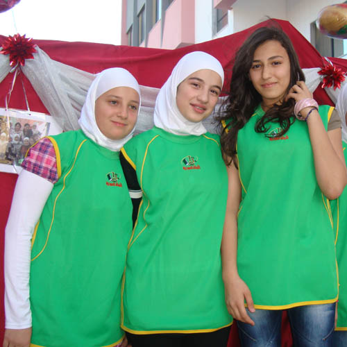 حفلة تورزيع الجلاءات  لطالبات المرحلة الإعدادية لعام 2009-2010 في فرع المعضمية 