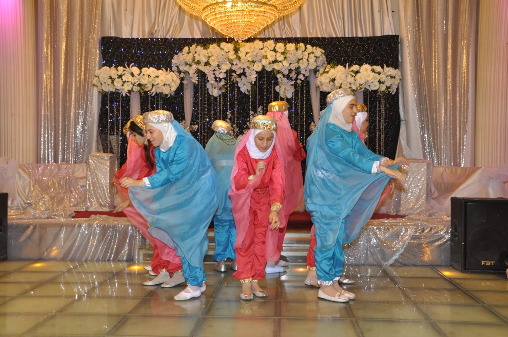 حفلة تكريم أوائل الصف التاسع للعام الدراسي 2014-2015 