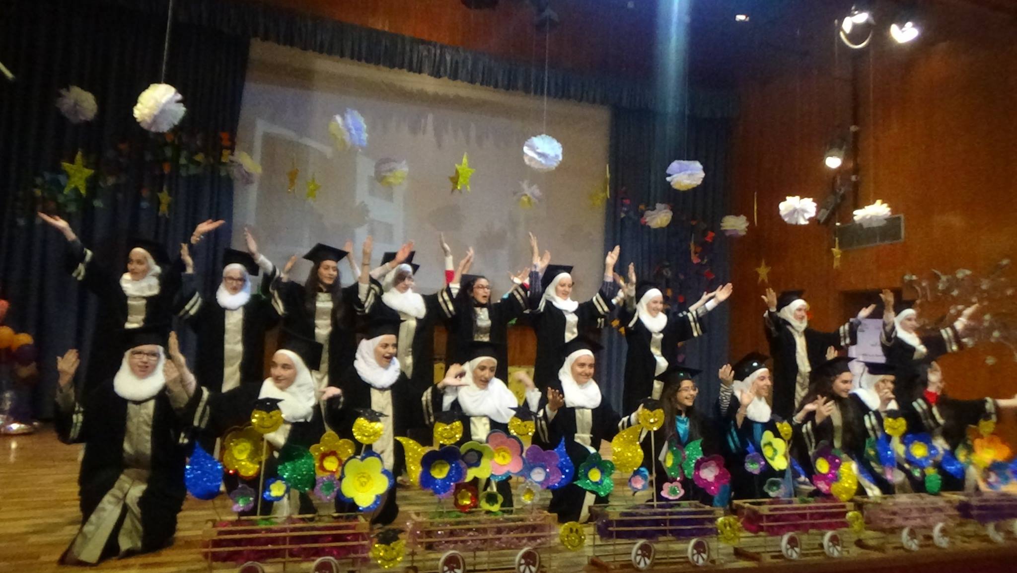 حفلة تكريم المتفوقات في الصفوف السابع والثامن والتاسع للعام 2016-2017 